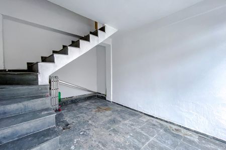 Casa para alugar com 150m², 3 quartos e 1 vaga Casa para alugar com 150m², 3 quartos e 1 vagaGaragem