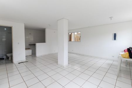 Apartamento à venda com 40m², 2 quartos e 1 vaga Apartamento à venda com 40m², 2 quartos e 1 vagaÁrea comum - Salão de festas