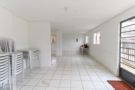 Apartamento à venda com 40m², 2 quartos e 1 vaga Apartamento à venda com 40m², 2 quartos e 1 vagaÁrea comum - Salão de festas