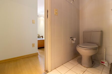 Apartamento para alugar com 82m², 2 quartos e 2 vagas Apartamento para alugar com 82m², 2 quartos e 2 vagasBanheiro da Suíte 2