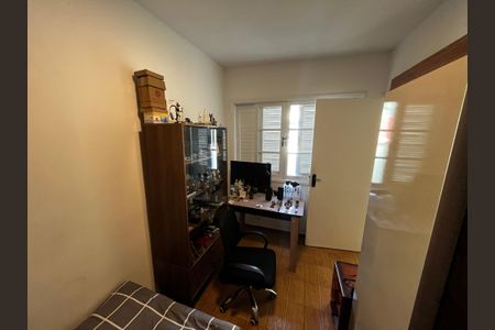 Casa à venda com 180m², 4 quartos e 1 vaga Casa à venda com 180m², 4 quartos e 1 vagaQuarto 2