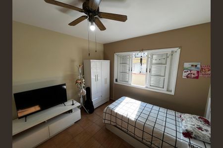 Casa à venda com 180m², 4 quartos e 1 vaga Casa à venda com 180m², 4 quartos e 1 vagaQuarto 1