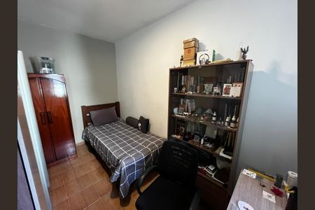 Casa à venda com 180m², 4 quartos e 1 vaga Casa à venda com 180m², 4 quartos e 1 vagaQuarto 2