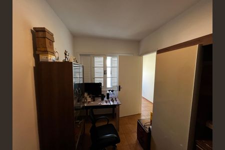 Casa à venda com 180m², 4 quartos e 1 vaga Casa à venda com 180m², 4 quartos e 1 vagaQuarto 2