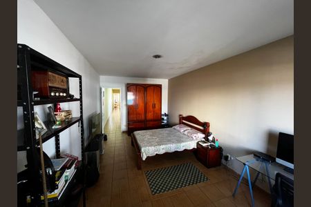 Casa à venda com 180m², 4 quartos e 1 vaga Casa à venda com 180m², 4 quartos e 1 vagaQuarto 3