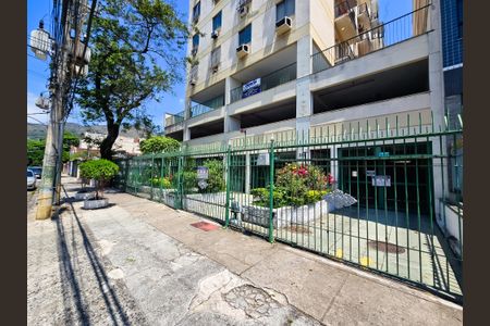 Apartamento para alugar com 55m², 1 quarto e 1 vagaFachada