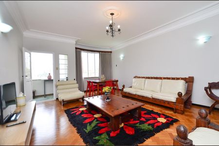 Apartamento para alugar com 240m², 4 quartos e 1 vagaSala 