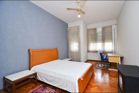 Apartamento para alugar com 240m², 4 quartos e 1 vagaSuíte