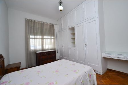 Apartamento para alugar com 240m², 4 quartos e 1 vagaQuarto 1