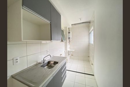 Apartamento para alugar com 60m², 2 quartos e sem vagaCozinha e Área de Serviço