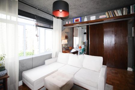 Sala de apartamento para alugar com 2 quartos, 65m² em Vila Olímpia, São Paulo