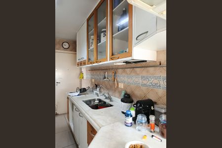 Apartamento para alugar com 100m², 3 quartos e 2 vagasCozinha