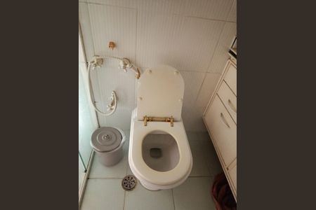 Apartamento para alugar com 100m², 3 quartos e 2 vagasBanheiro da Suíte