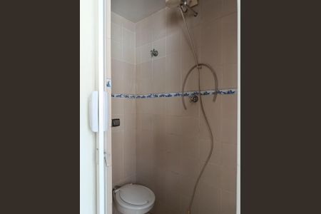 Apartamento para alugar com 100m², 3 quartos e 2 vagasBanheiro de Serviço