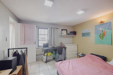 Sala/Quarto de casa para alugar com 1 quarto, 60m² em Pinheiros, São Paulo