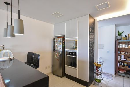Apartamento à venda com 125m², 3 quartos e 2 vagasCozinha