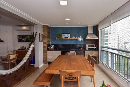 Apartamento à venda com 125m², 3 quartos e 2 vagasVaranda da Sala