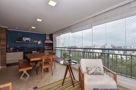 Apartamento à venda com 125m², 3 quartos e 2 vagasVaranda da Sala