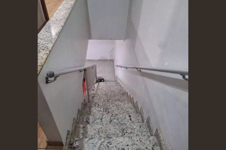 Casa à venda com 200m², 3 quartos e 3 vagas Casa à venda com 200m², 3 quartos e 3 vagasFoto 05