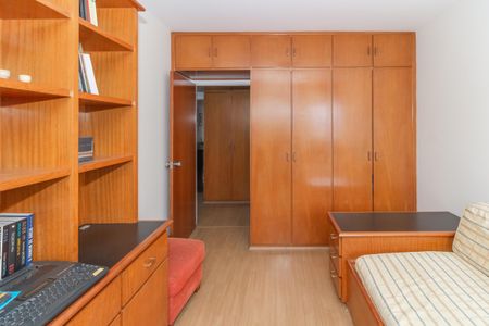 Apartamento à venda com 133m², 3 quartos e 2 vagasQuarto 1