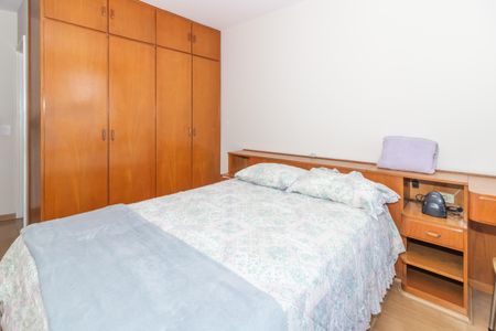 Apartamento à venda com 133m², 3 quartos e 2 vagasSuíte