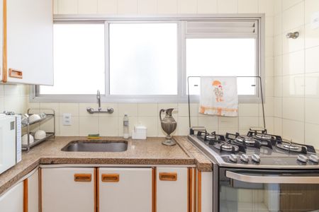 Apartamento à venda com 133m², 3 quartos e 2 vagasCozinha