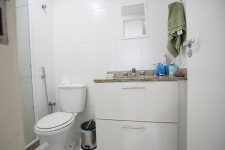 Apartamento à venda com 120m², 4 quartos e 2 vagasBanheiro da Suíte 2