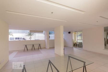 Apartamento à venda com 62m², 2 quartos e 1 vagaÁrea comum - Salão de festas