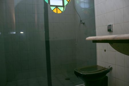 Casa para alugar com 400m², 4 quartos e 10 vagasBanheiro 1