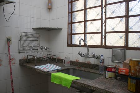 Casa para alugar com 400m², 4 quartos e 10 vagasCozinha