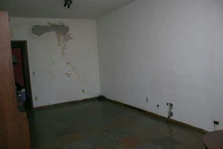 Casa para alugar com 400m², 4 quartos e 10 vagassala