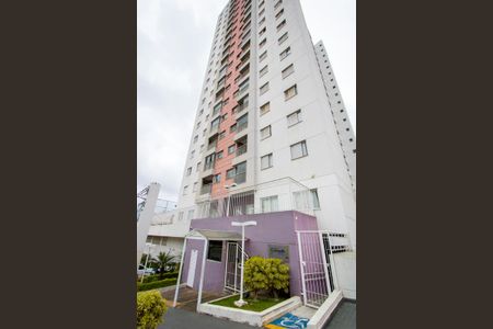 Apartamento à venda com 60m², 3 quartos e 2 vagasFachada