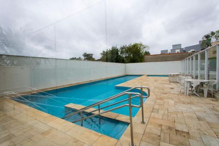 Apartamento à venda com 60m², 3 quartos e 2 vagasÁrea comum - Piscina