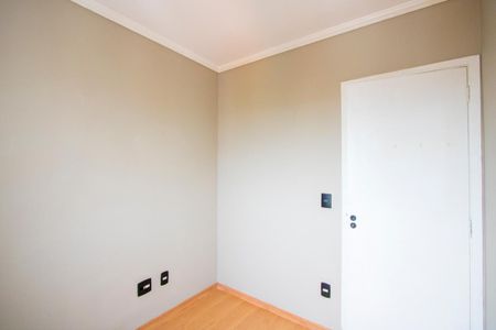 Apartamento à venda com 60m², 3 quartos e 2 vagasQuarto 2