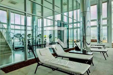 Studio à venda com 34m², 0 quarto e 1 vaga Studio à venda com 34m², 0 quarto e 1 vagaSpa