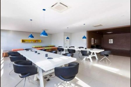 Studio à venda com 34m², 0 quarto e 1 vaga Studio à venda com 34m², 0 quarto e 1 vagaCoworking