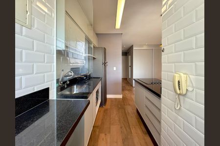 Studio à venda com 34m², 0 quarto e 1 vaga Studio à venda com 34m², 0 quarto e 1 vagaÁrea de Serviço