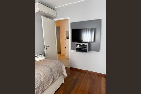 Apartamento à venda com 130m², 4 quartos e 3 vagasQuarto