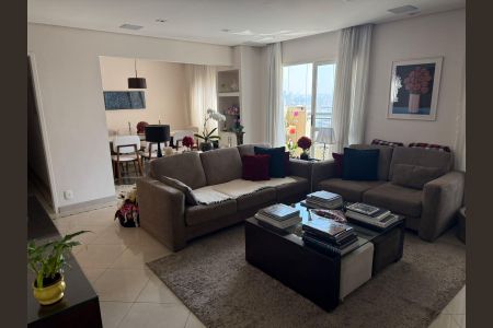 Apartamento à venda com 130m², 4 quartos e 3 vagasSala