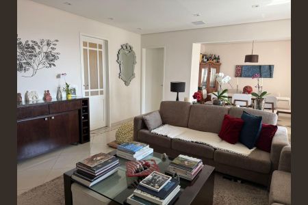 Apartamento à venda com 130m², 4 quartos e 3 vagasSala