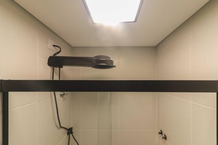 Studio para alugar com 32m², 1 quarto e 1 vaga Studio para alugar com 32m², 1 quarto e 1 vagaBanheiro Social