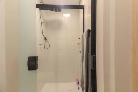 Studio para alugar com 32m², 1 quarto e 1 vaga Studio para alugar com 32m², 1 quarto e 1 vagaBanheiro Social