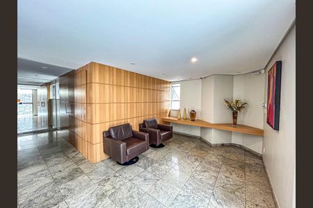 Apartamento à venda com 140m², 3 quartos e 2 vagas Apartamento à venda com 140m², 3 quartos e 2 vagasCorredor