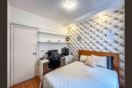 Apartamento à venda com 140m², 3 quartos e 2 vagas Apartamento à venda com 140m², 3 quartos e 2 vagasQuarto