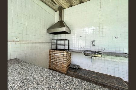 Apartamento à venda com 140m², 3 quartos e 2 vagas Apartamento à venda com 140m², 3 quartos e 2 vagasCozinha