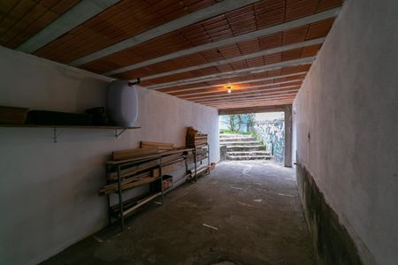 Casa para alugar com 240m², 2 quartos e 2 vagas Casa para alugar com 240m², 2 quartos e 2 vagasQuintal