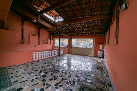 Casa para alugar com 240m², 2 quartos e 2 vagas Casa para alugar com 240m², 2 quartos e 2 vagasGaragem