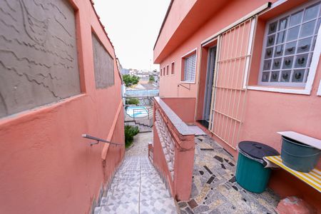 Casa para alugar com 240m², 2 quartos e 2 vagas Casa para alugar com 240m², 2 quartos e 2 vagasÁrea de Serviço