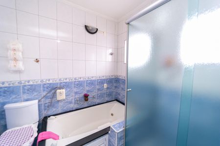 Casa para alugar com 240m², 2 quartos e 2 vagas Casa para alugar com 240m², 2 quartos e 2 vagasBanheiro da Suíte 2