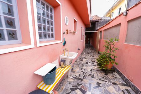 Casa para alugar com 240m², 2 quartos e 2 vagas Casa para alugar com 240m², 2 quartos e 2 vagasÁrea de Serviço